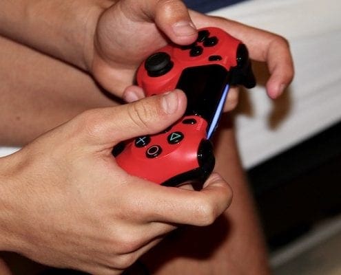 Fortnite-Video-Game-Playing-Parent-Expectations
