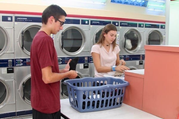 Teens-Should-Know-How-To-Do-Their-Own-Laundry