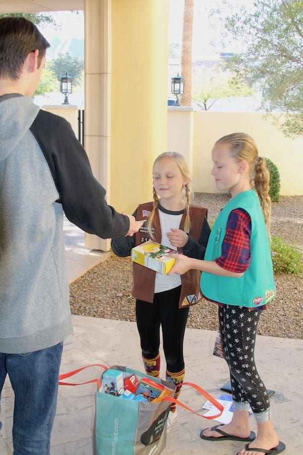 Girl-Scout-Cookie-Sales-by-Neighbor-Girls